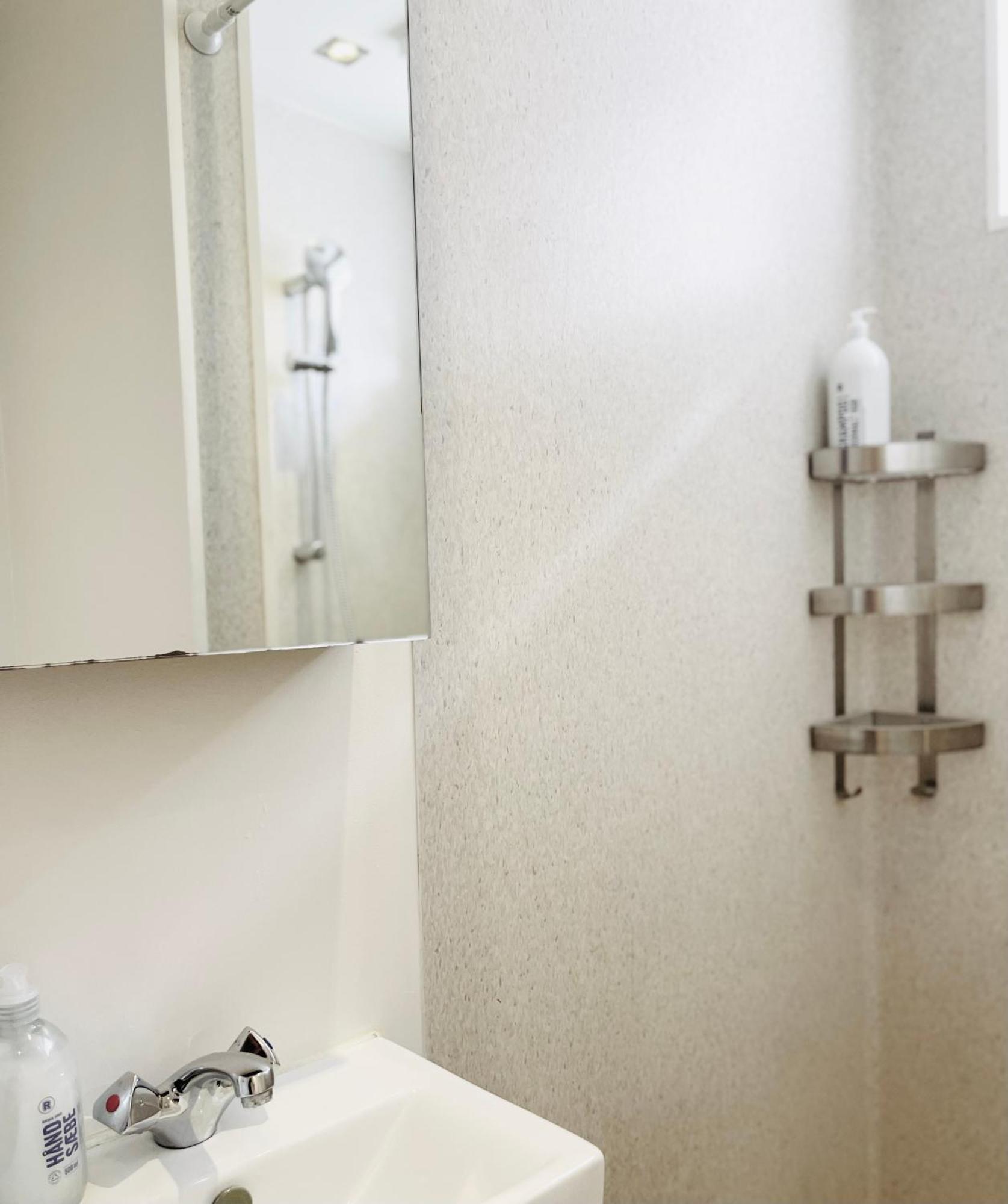 Scandinavian Apartment Hotel -Lunden 2- Central 2 Room Apartment ホーセンス エクステリア 写真